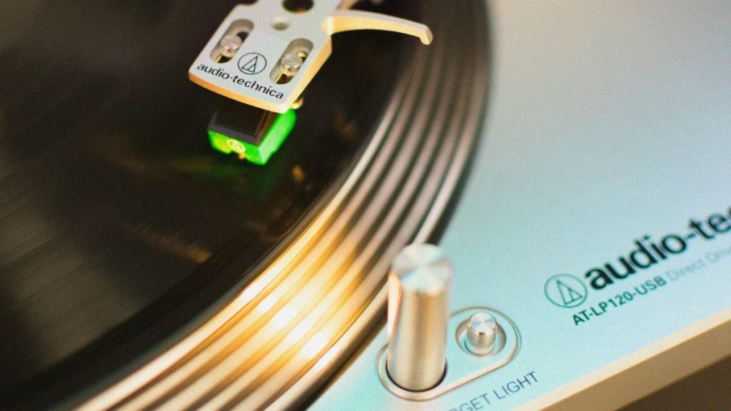 Luminate vinyl sales data correction